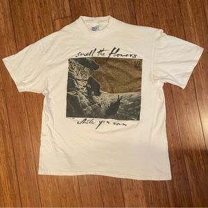 Vintage 1991 U2 One/Smell the Flowers While You Can concert t-shirt, size XL.